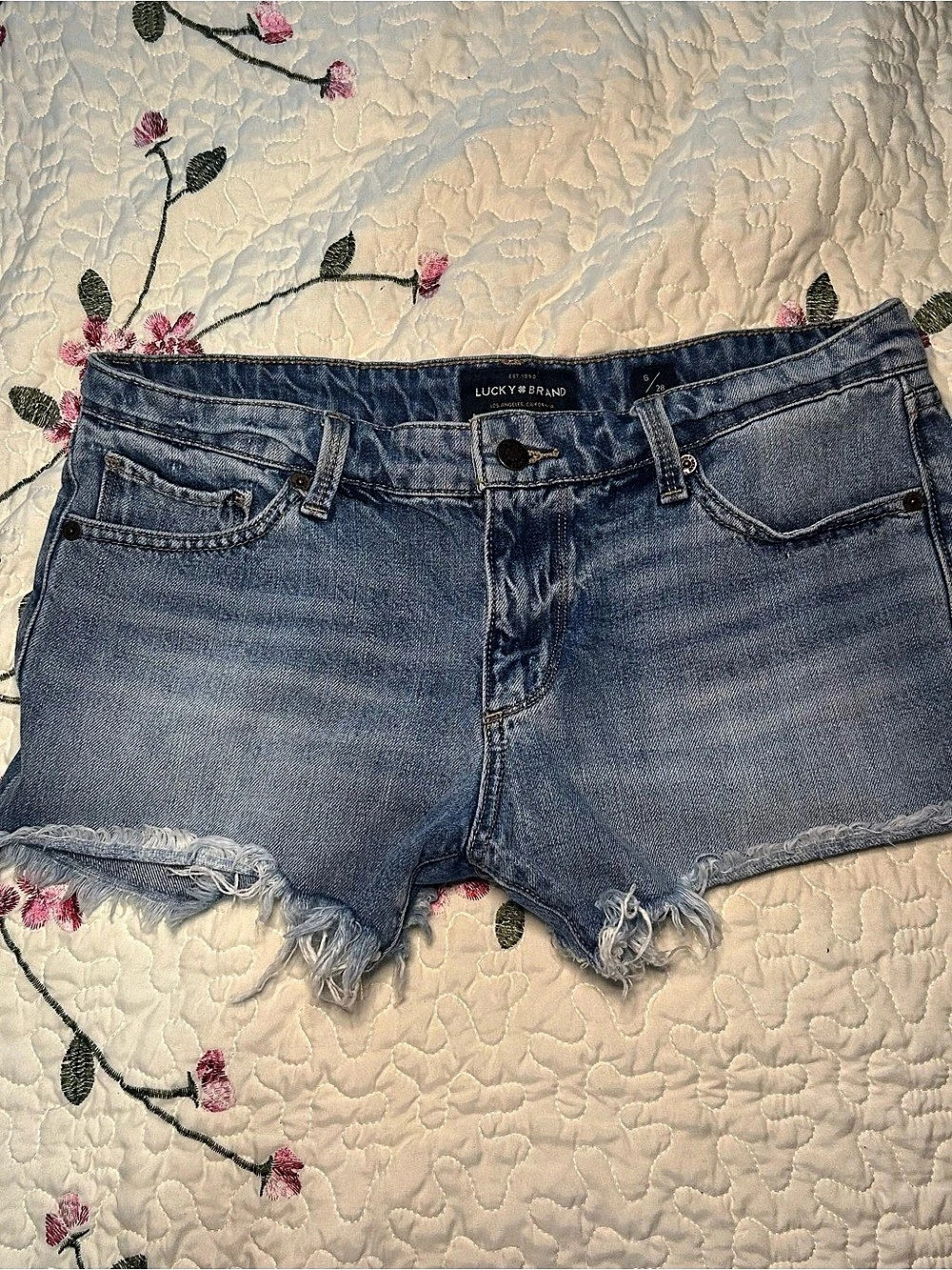 Lucky Brand Women's Blue Frayed Jean Shorts